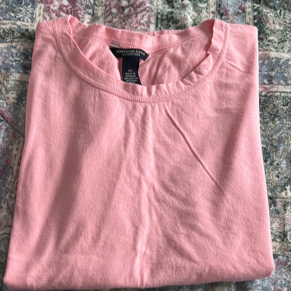 American eagle short sleeved t-shirt xl